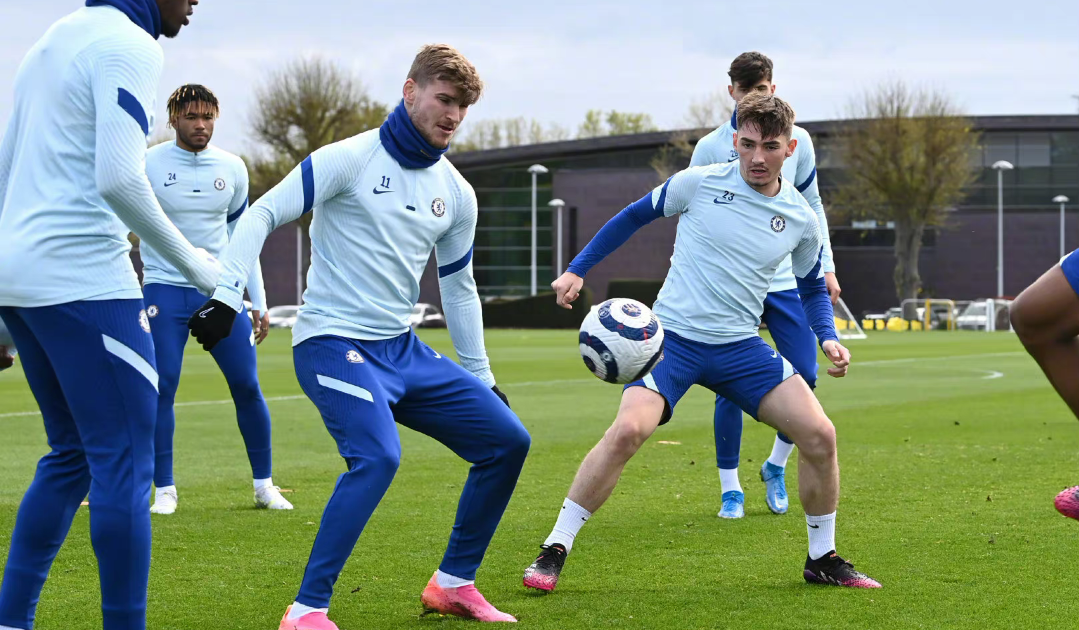 lol视频-赛后北京国安备战英超，造点机会细节曝光，信心回归，医务组通报恢复的简单介绍